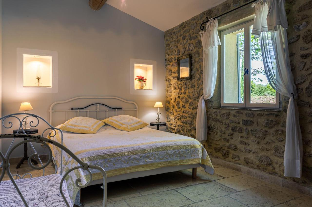 Gites Domaine Des Machottes Grans エクステリア 写真